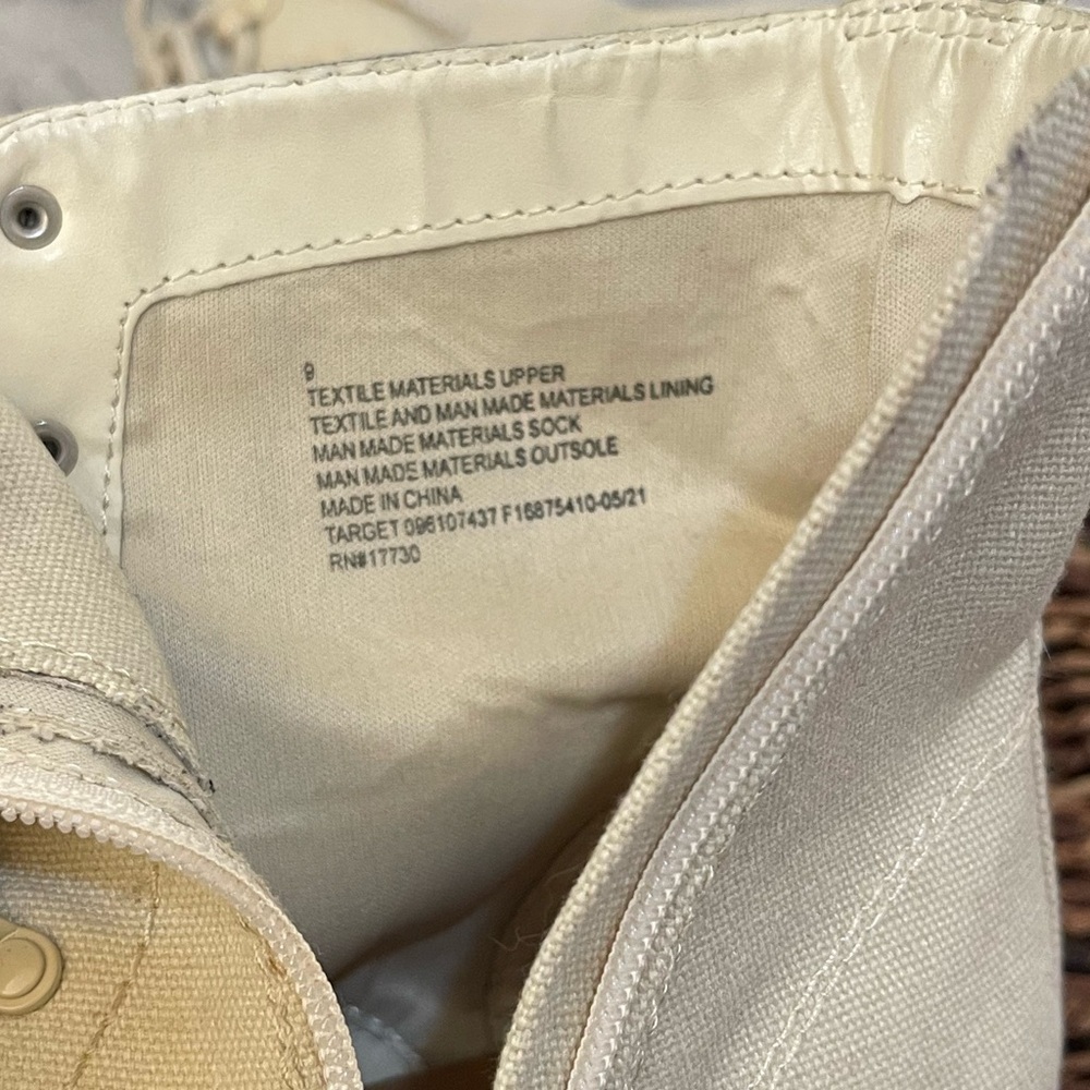 Women’s Universal Thread Target brand oatmeal cre… - image 5